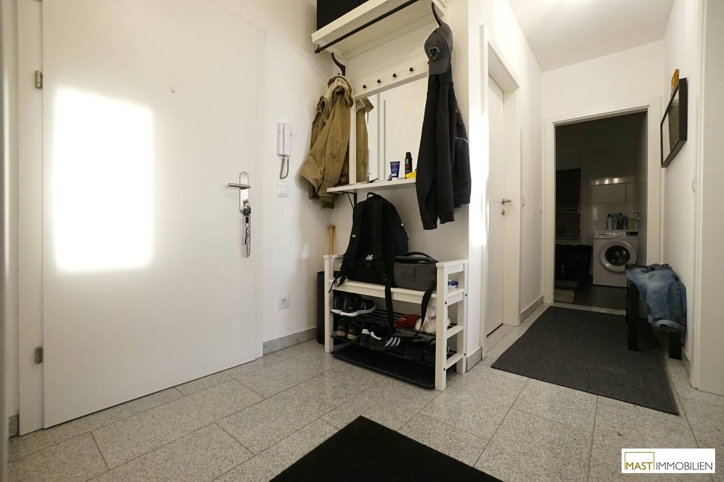 Single/Couple hit with approx. 41 m² with kitchen including appliances directly in Korneuburg.