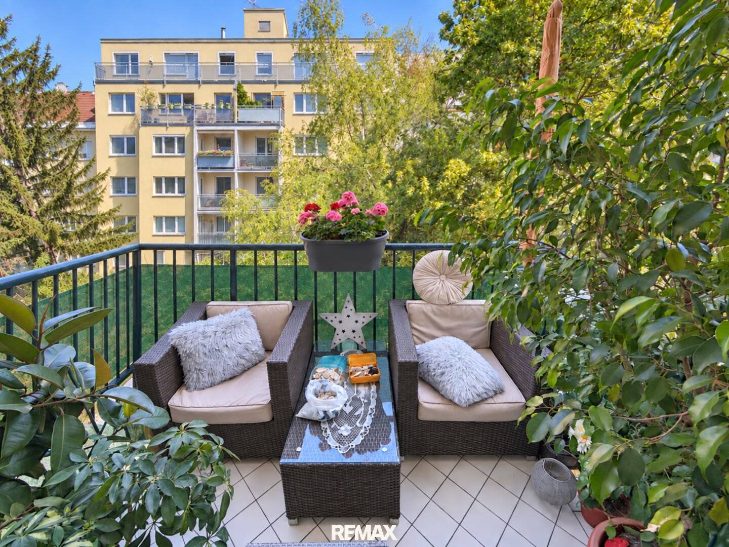 Ihr neues Zuhause in Hernals: 64 m², zwei Zimmer, zwei Balkone und Grünblick!