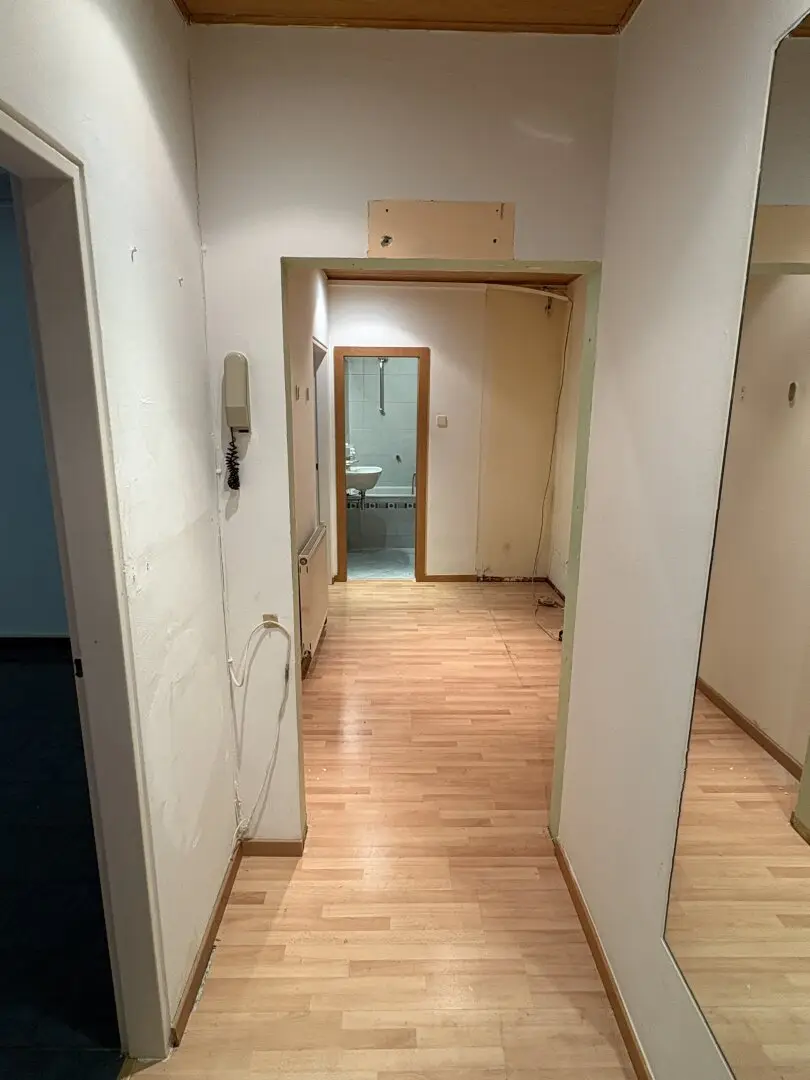 2-room apartment with great design potential in a quiet courtyard location - commission free