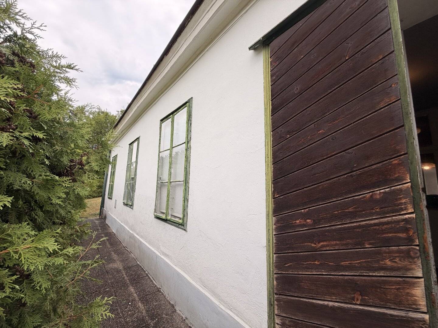 751 m² plot in Breitenfurt | 2 residential units possible | Near Vienna | Existing building