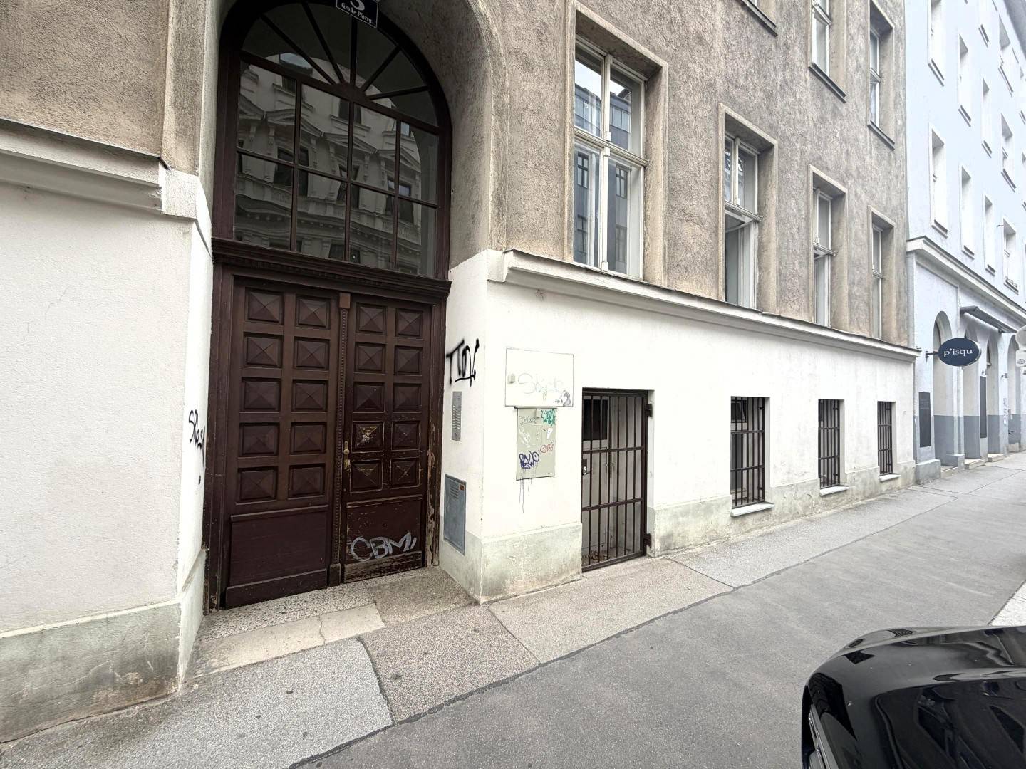 Souterrainwohnung ideal als Lager im Karmeliterviertel