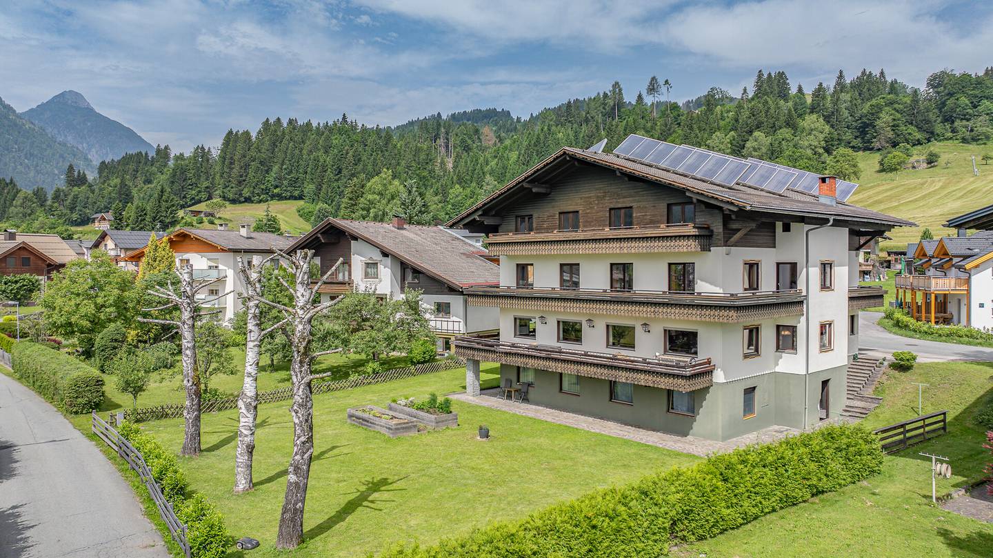Panoramic view and potential investor apartment