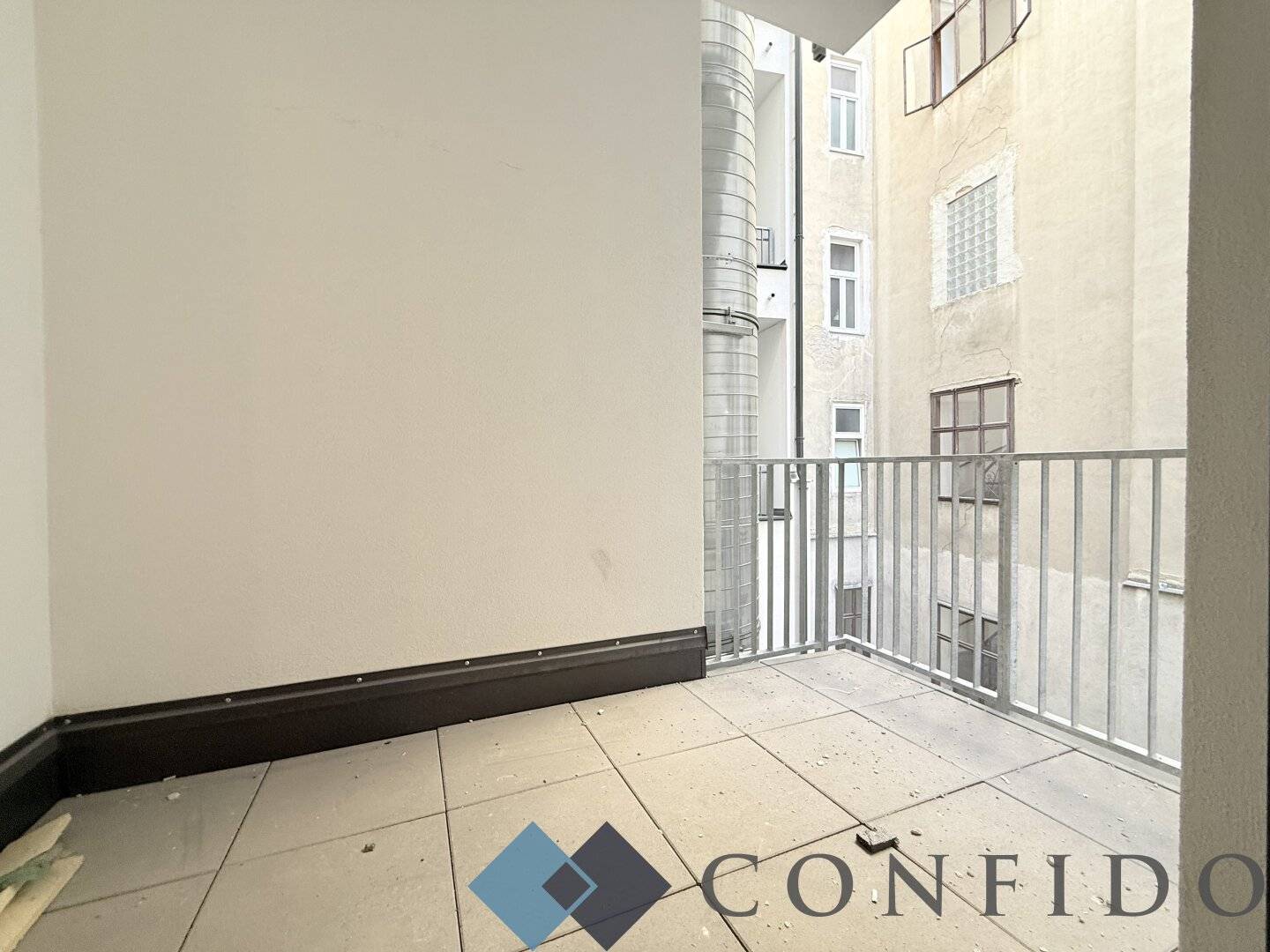 2 Zimmerwohnung mit Balkon - PROJEKT KLEISTGASSE - Sanierungsbedürftige Altbauwohnungen mir Charme und Potenzial!