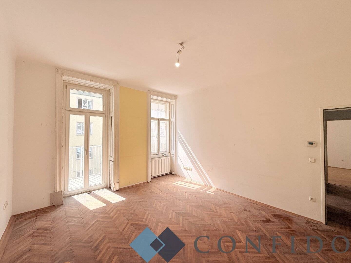 3 Zimmerwohnung mit 2 Balkonen - PROJEKT KLEISTGASSE - Sanierungsbedürftige Altbauwohnungen mir Charme und Potenzial!