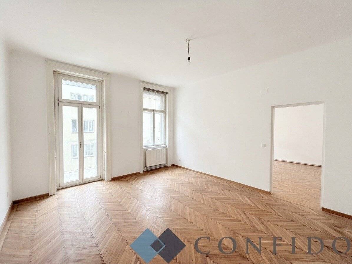 Sonnige 2 Zimmerwohnung mit Balkon - PROJEKT KLEISTGASSE - Sanierungsbedürftige Altbauwohnungen mir Charme und Potenzial!