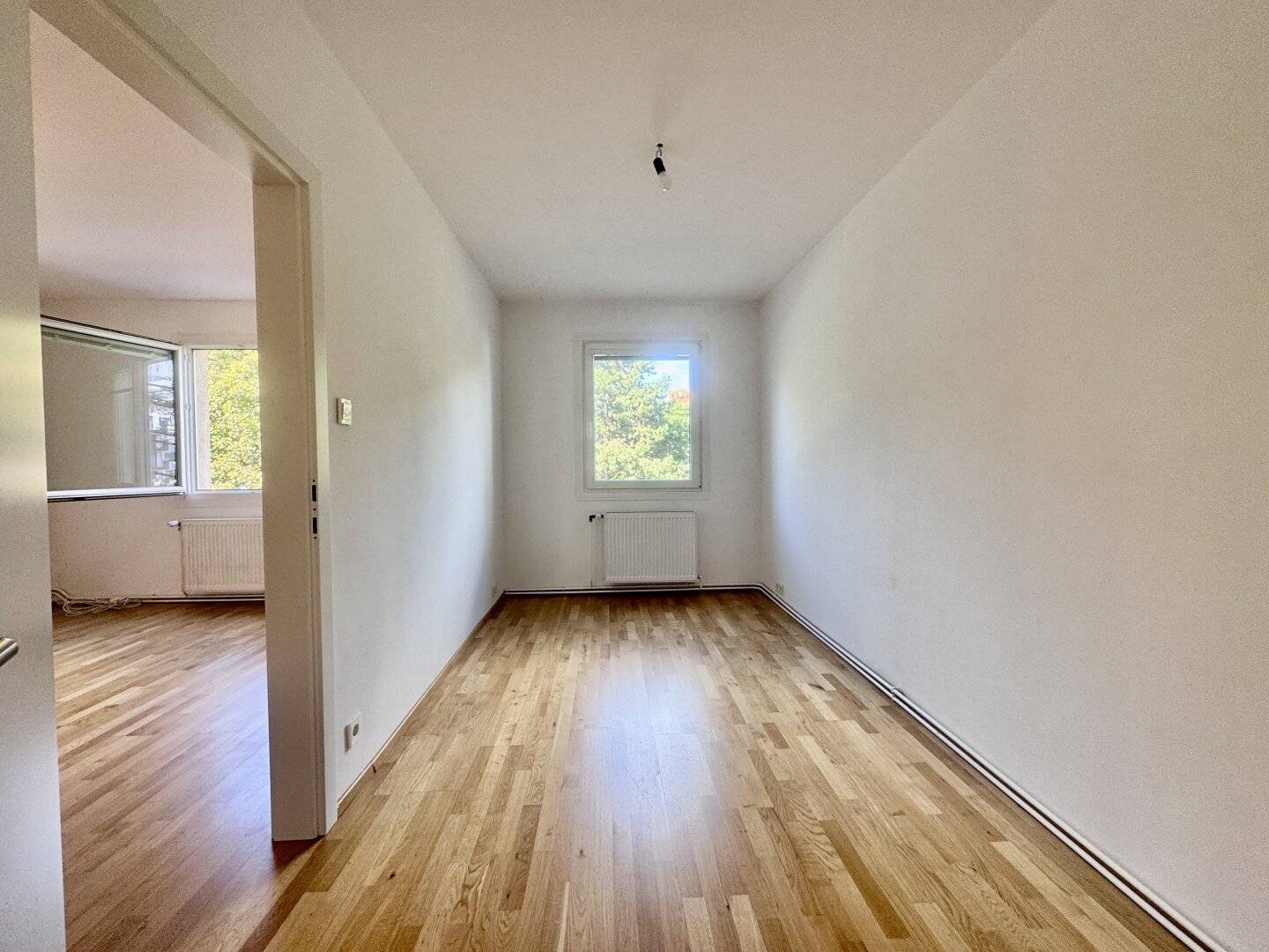 3-room new build apartment with balcony in quiet location only 2 minutes to U3