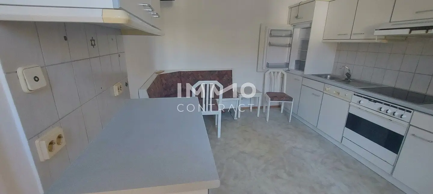 Old building condominium in prime location of Krems