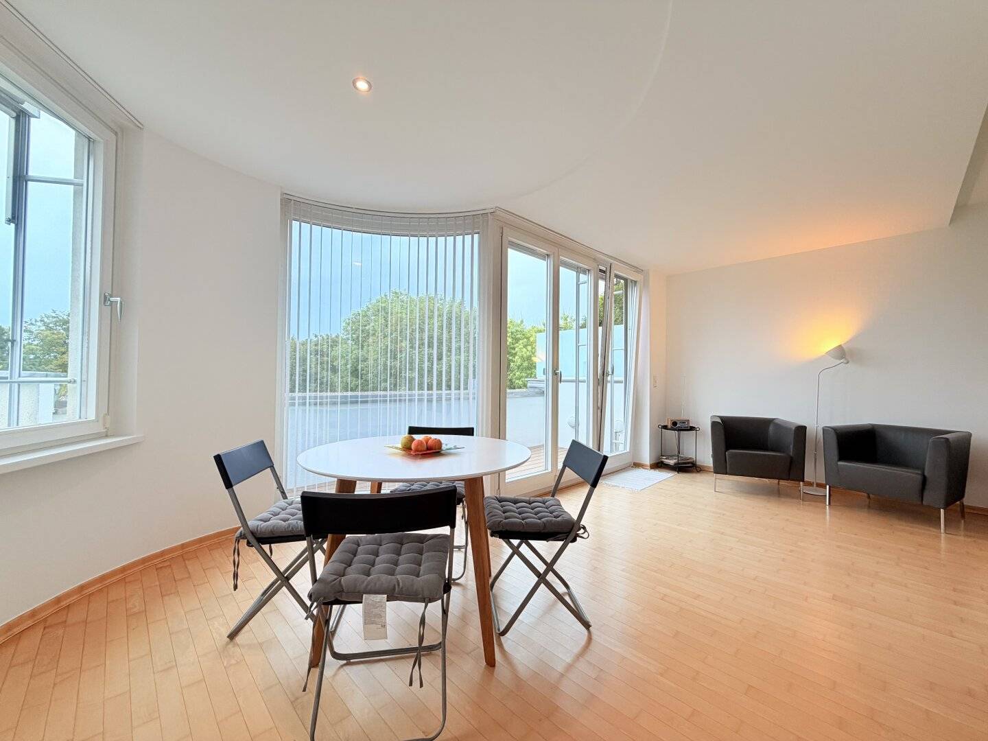 *DESIGN-WOHNUNG mit Terrasse und Architektendetails* - Ruhige Grünlage in Pötzleinsdorf