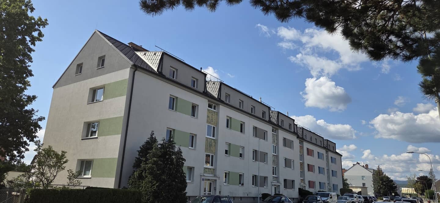 Leobersdorf - 52 m² - 2 Zimmer Eigentum – Wohnung zum Sanieren in gepflegtem Wohnhaus