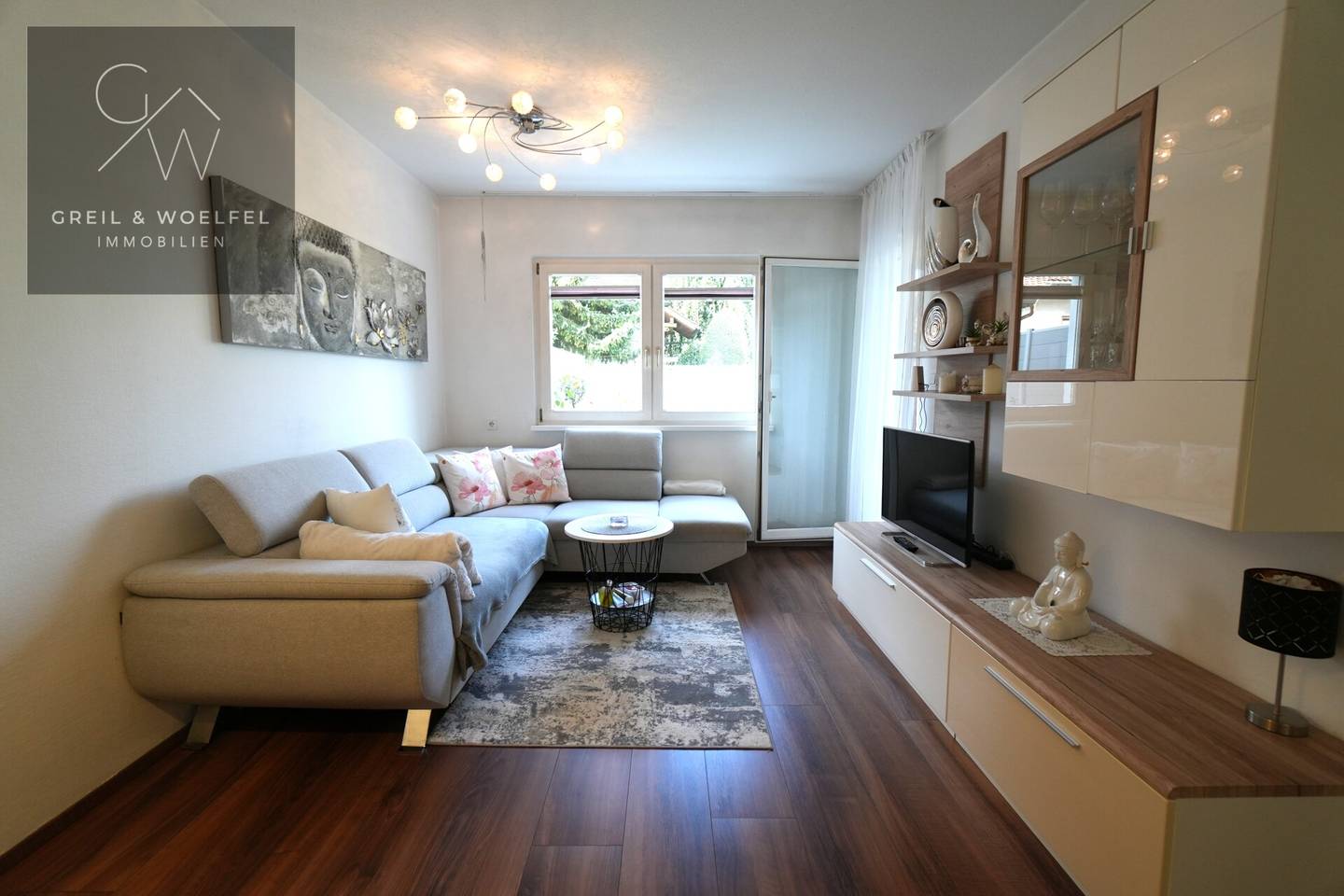 Ground floor apartment with garden and covered terrace
