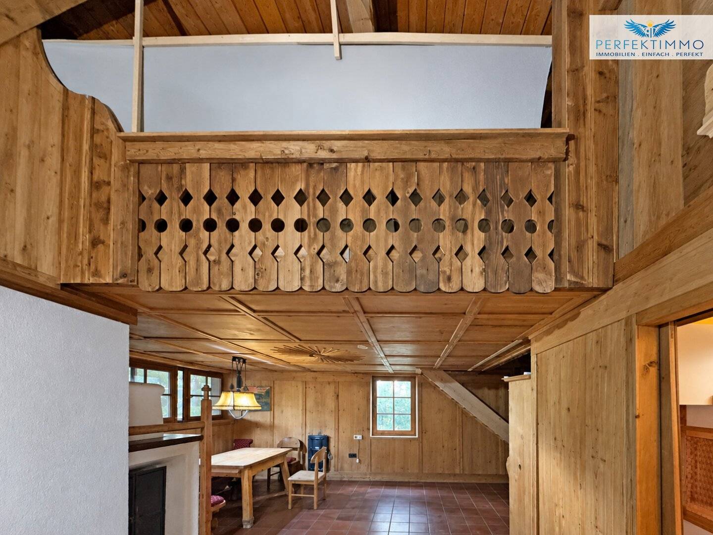 Rustikale Dachterrassenwohnung mit offener Galerie
