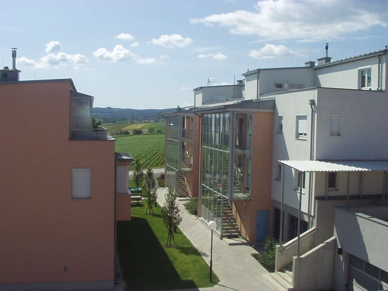 Well kept apartment with cellar and modern heating