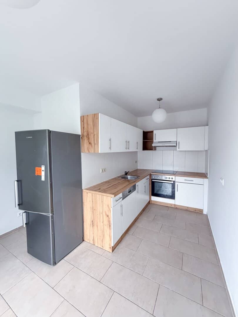 110 m2 rental apartment on two levels with 42 m2 roof terrace