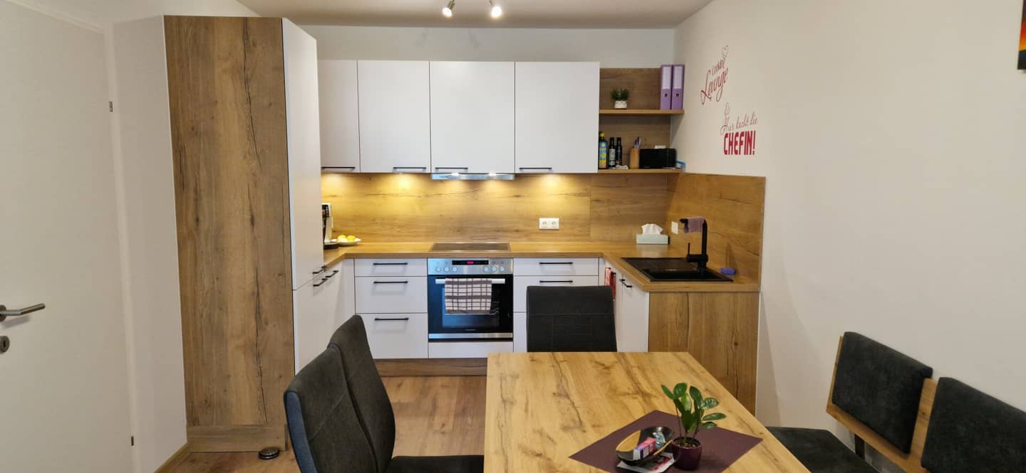 Like-new apartment in the center of Hagenberg II large loggia II fitted kitchen