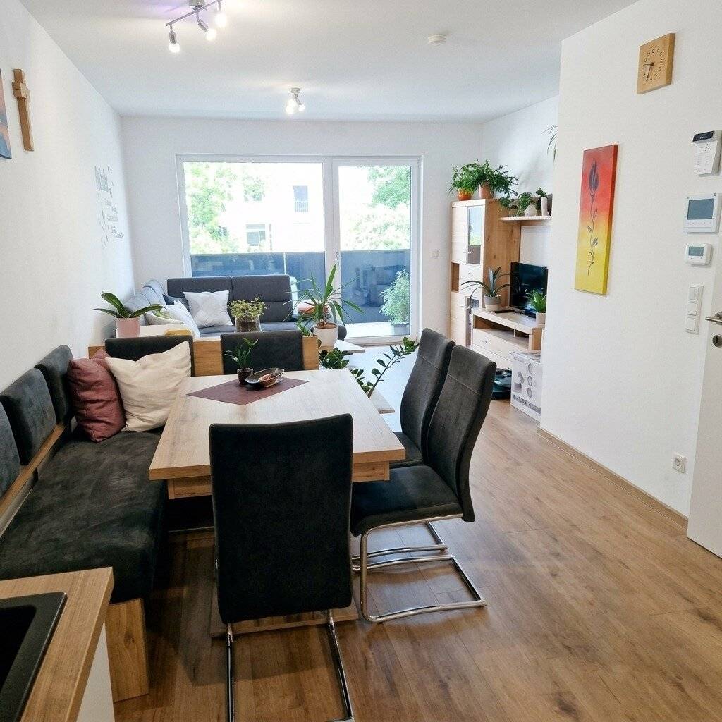 Like-new apartment in the center of Hagenberg II large loggia II fitted kitchen