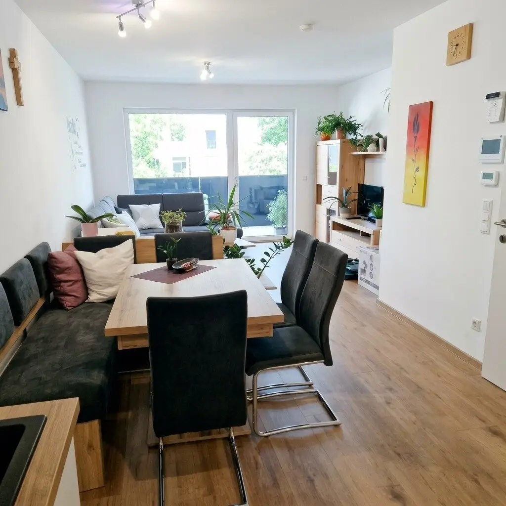 Like-new apartment in the center of Hagenberg II large loggia II fitted kitchen