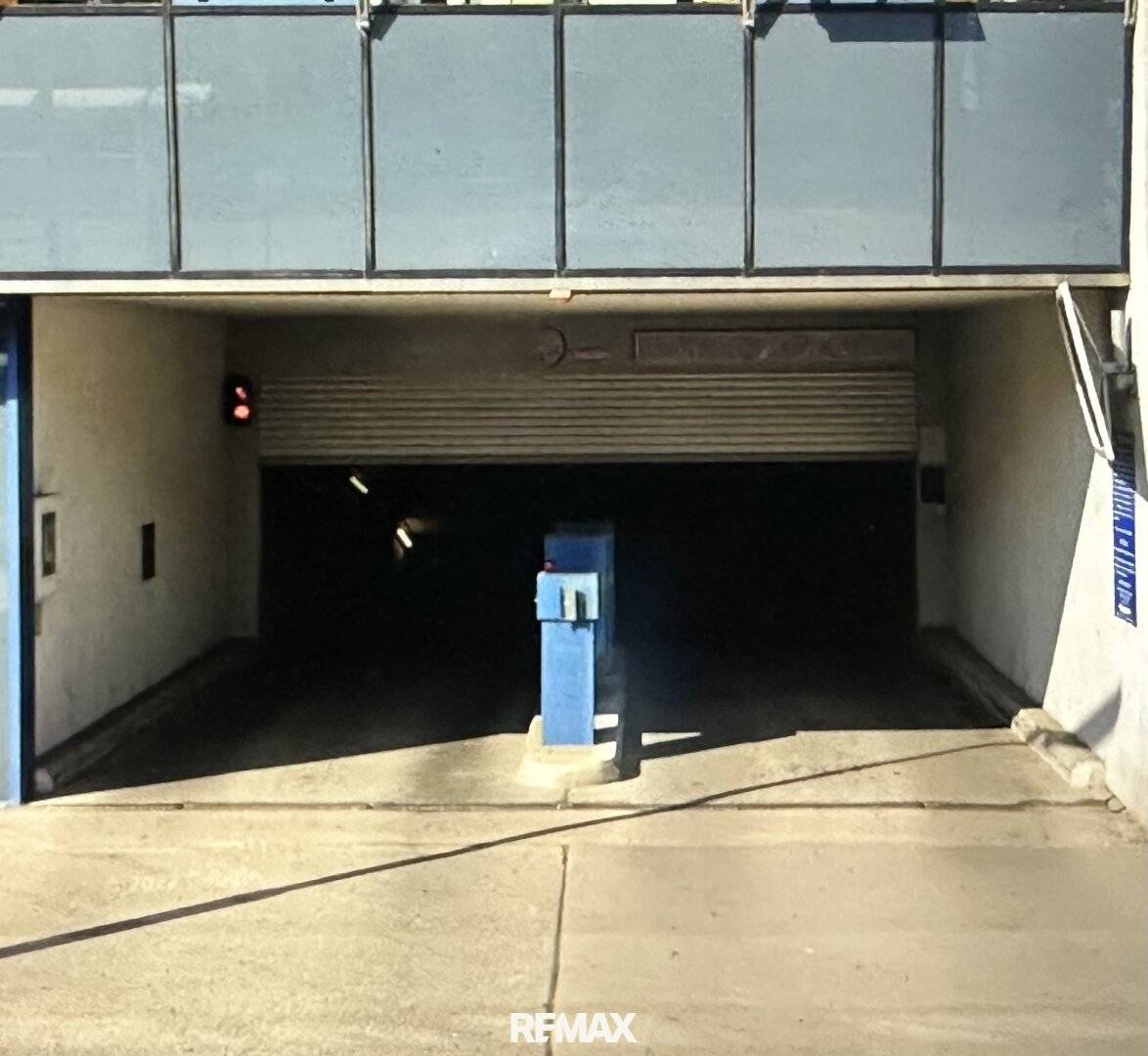 Garage parking space in Attemsgasse for sale
