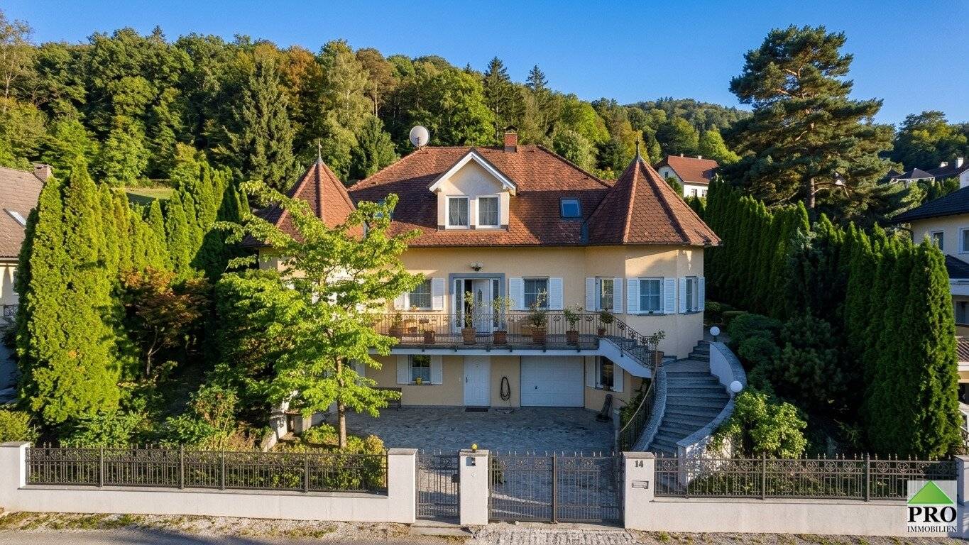 Exklusive Villa mit hochwertigster Ausstattung Breitenfurt bei Wien, 7 Zimmer, Parkanlage, Terrasse und Pool