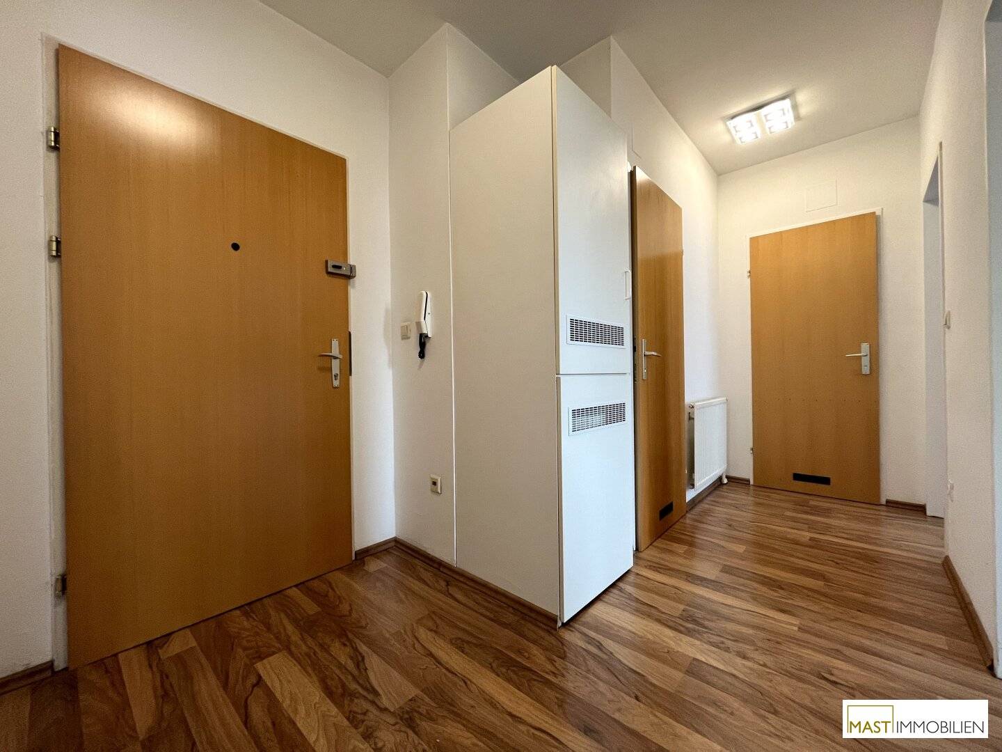 Optimally laid out 2-room apartment including fitted kitchen