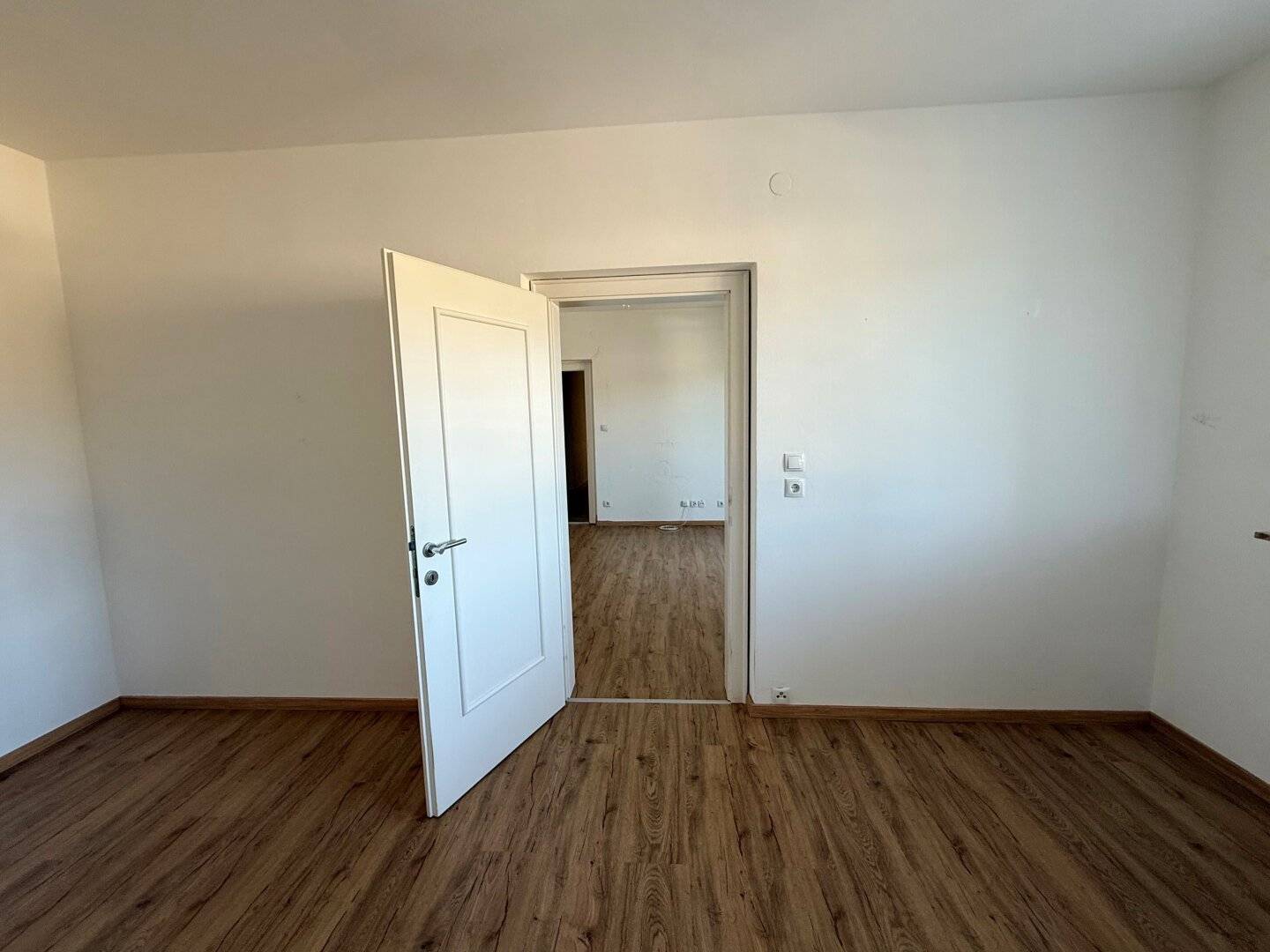 55 m² Wohntraum mit Westbalkon &amp; Weitblick – hoch oben in Graz-Wetzelsdorf