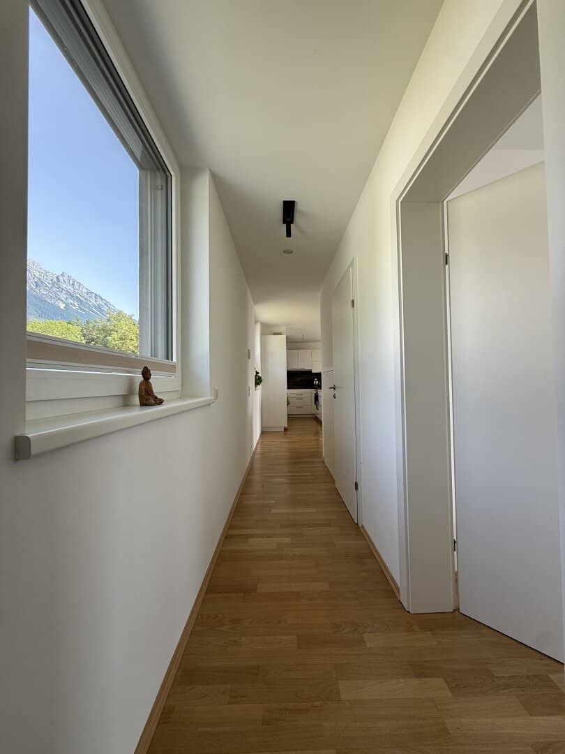 ABSAM! Traumhafte Maisonettewohnung mit großzügiger Dachterrasse und beeindruckendem Alpenpanorama!