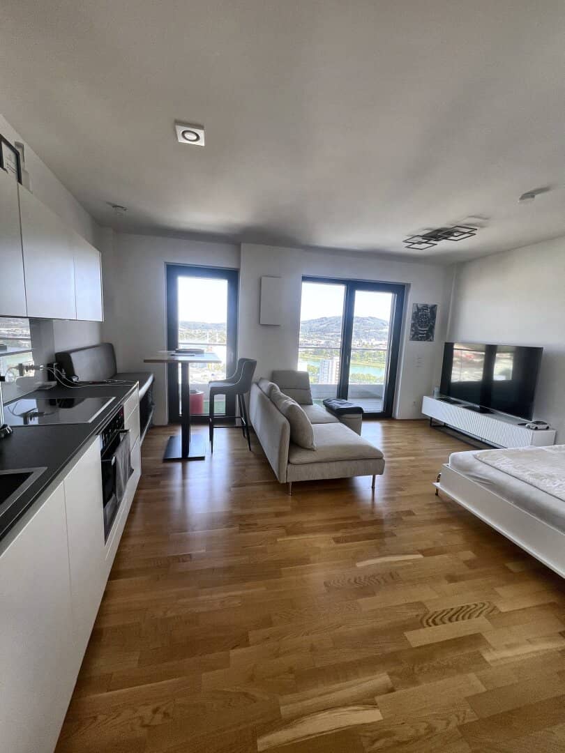 Fully furnished microflat on the 19th floor of the Bruckner Towers