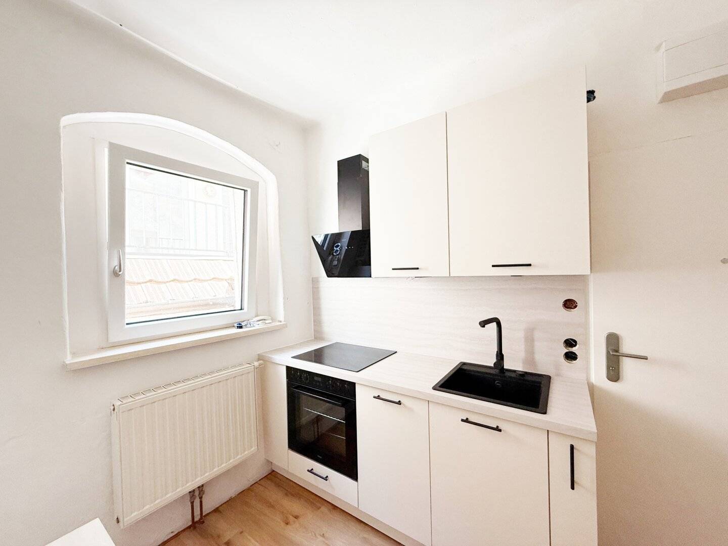 1-room apartment with new kitchen in the centre