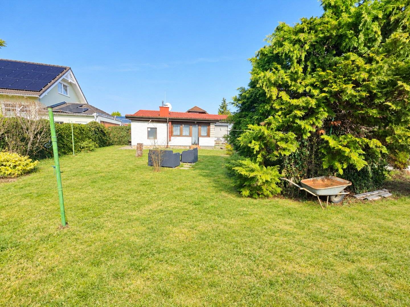 Rare Opportunity: Sunny Building Plot including Pool &amp; Old House