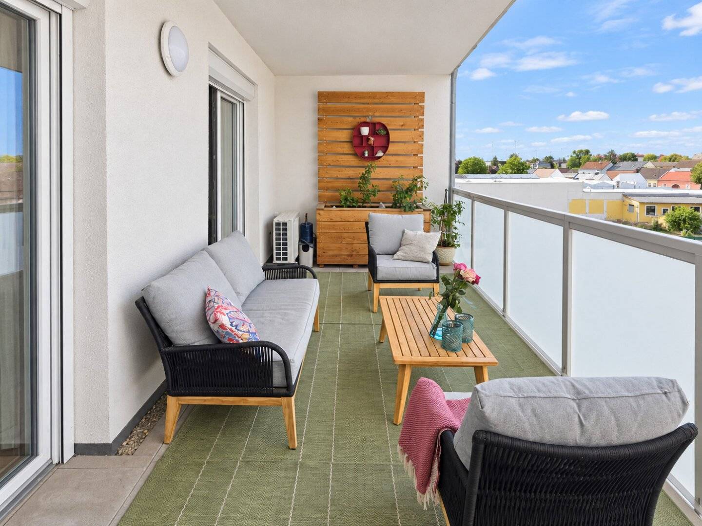 Loftwohnung mit Loggia &amp; Balkon – offen, modern, besonders