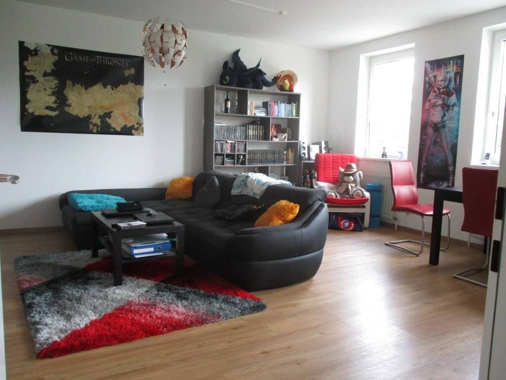 Well rented 2-room investment apartment with kitchen unit and underground parking space in Kapfenberg for sale