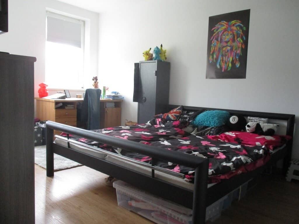 Well rented 2-room investment apartment with kitchen unit and underground parking space in Kapfenberg for sale
