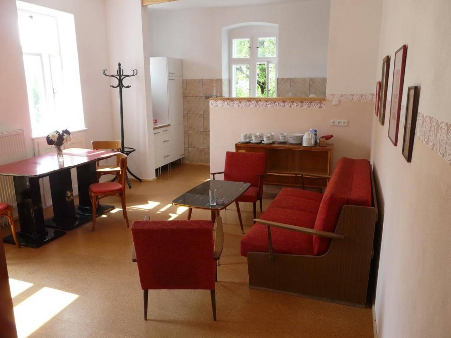 Renovated old building apartment with south facing balcony and garden