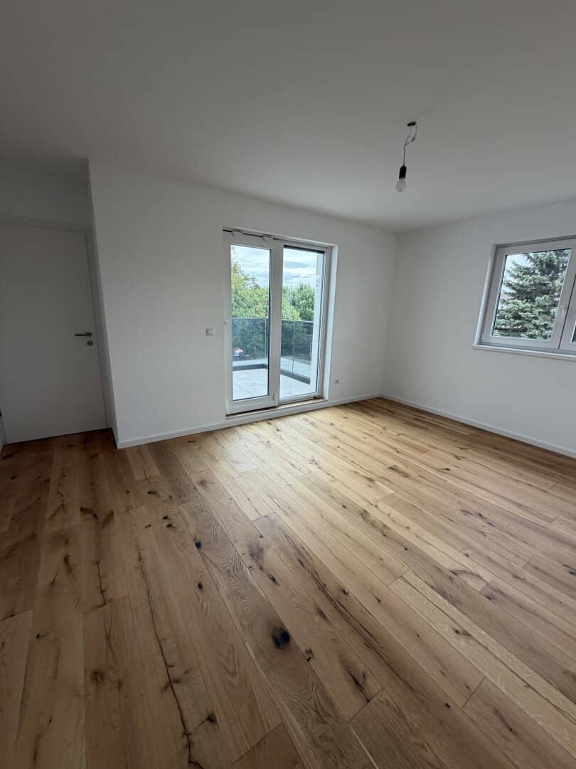 modern semi-detached house in Hausleiten - lots of space and flexible use