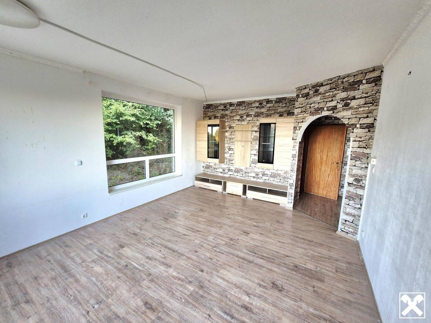 Quiet family apartment with large garden