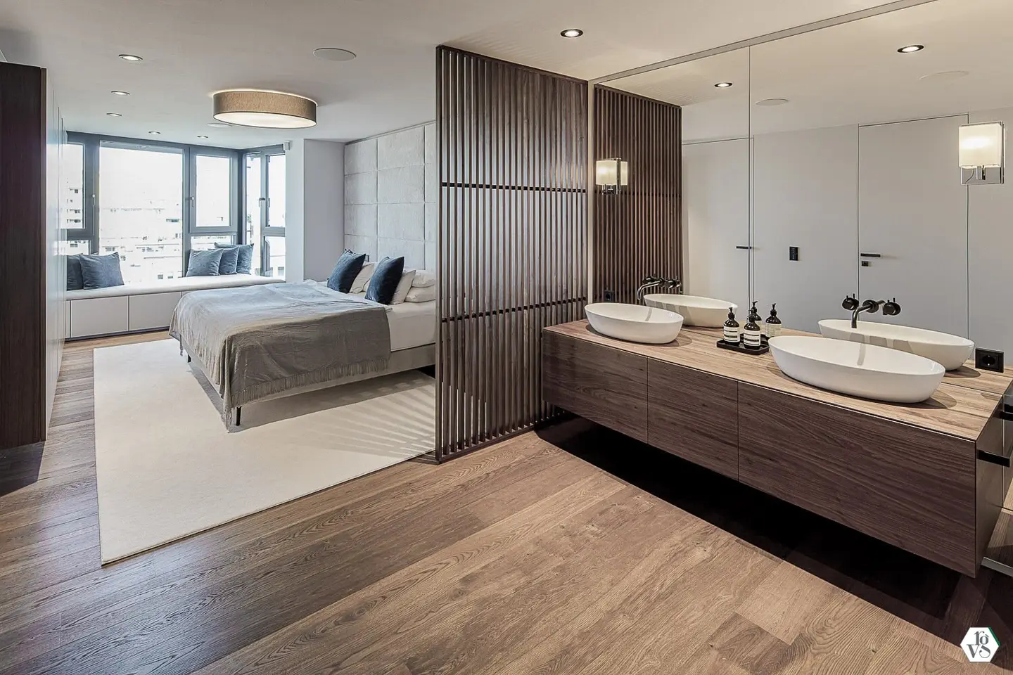 Design penthouse with private pool - Living above the roofs of Vienna