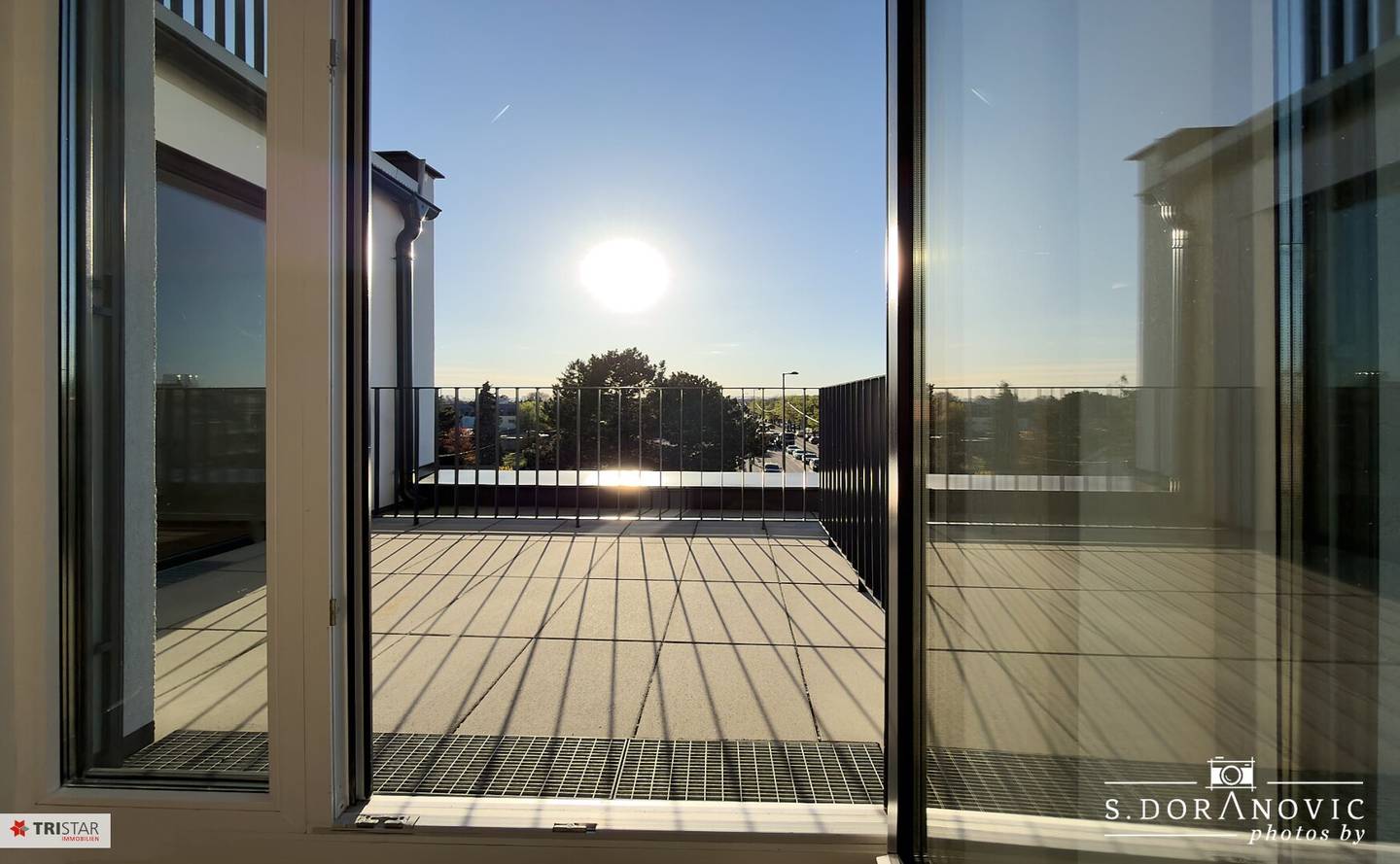 First occupancy 2026 | Light-filled 3-room penthouse apartment with terrace, air conditioning and high-quality fittings in 1220 Vienna