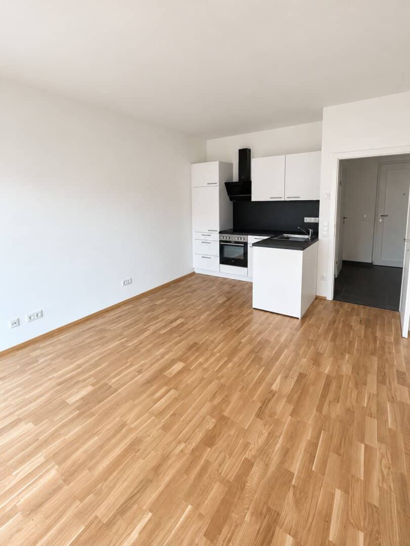 Dream garden apartment with 2 rooms and double underground garage in Kalsdorf