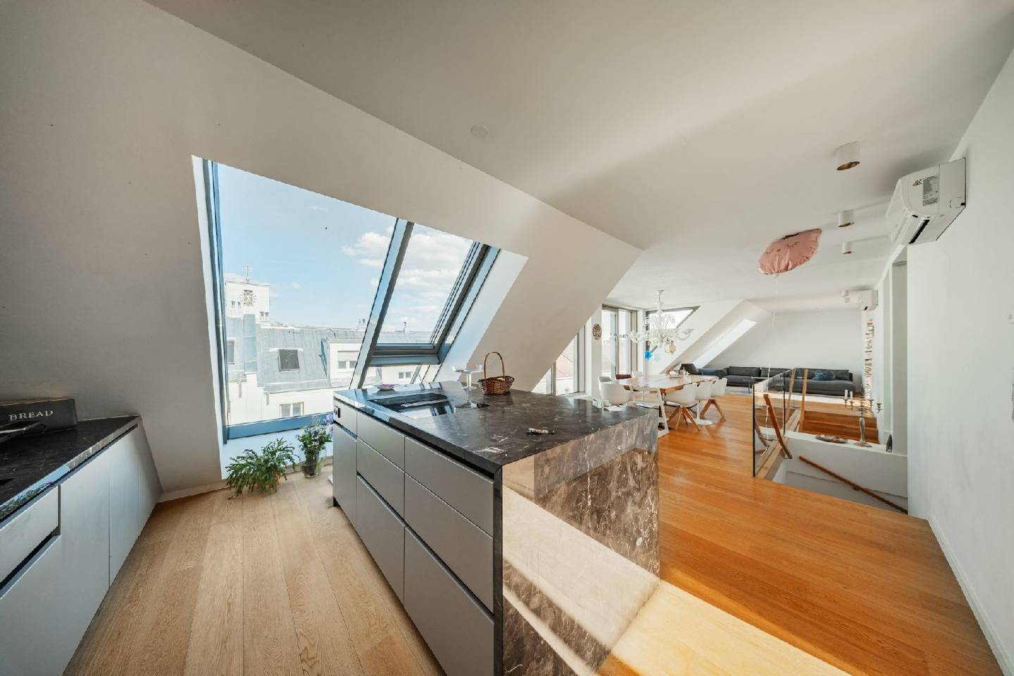 Maisonettewohnung mit privater Dachterrasse und durchdachtem Grundriss