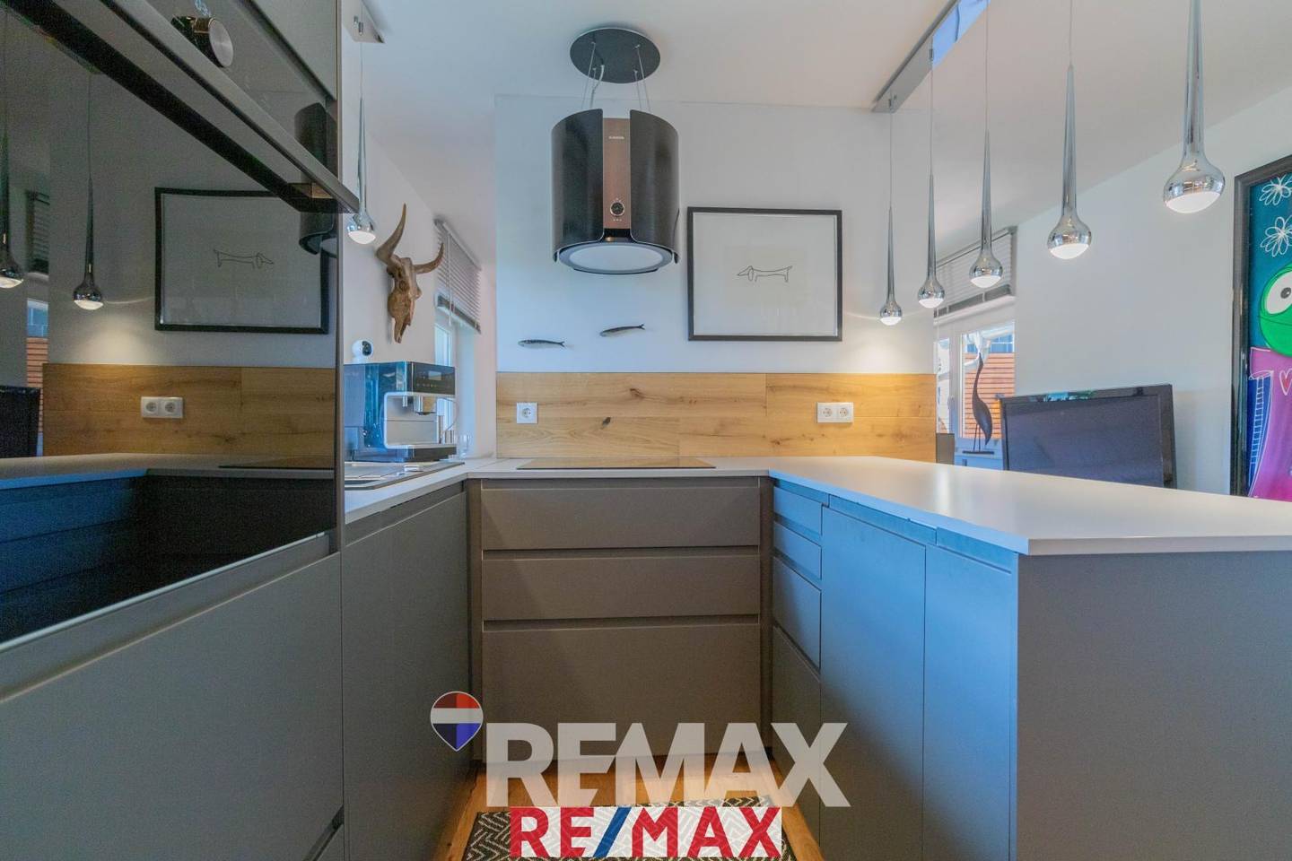 Modernisierte Erdgeschosswohnung mit Terrasse und Grünblick