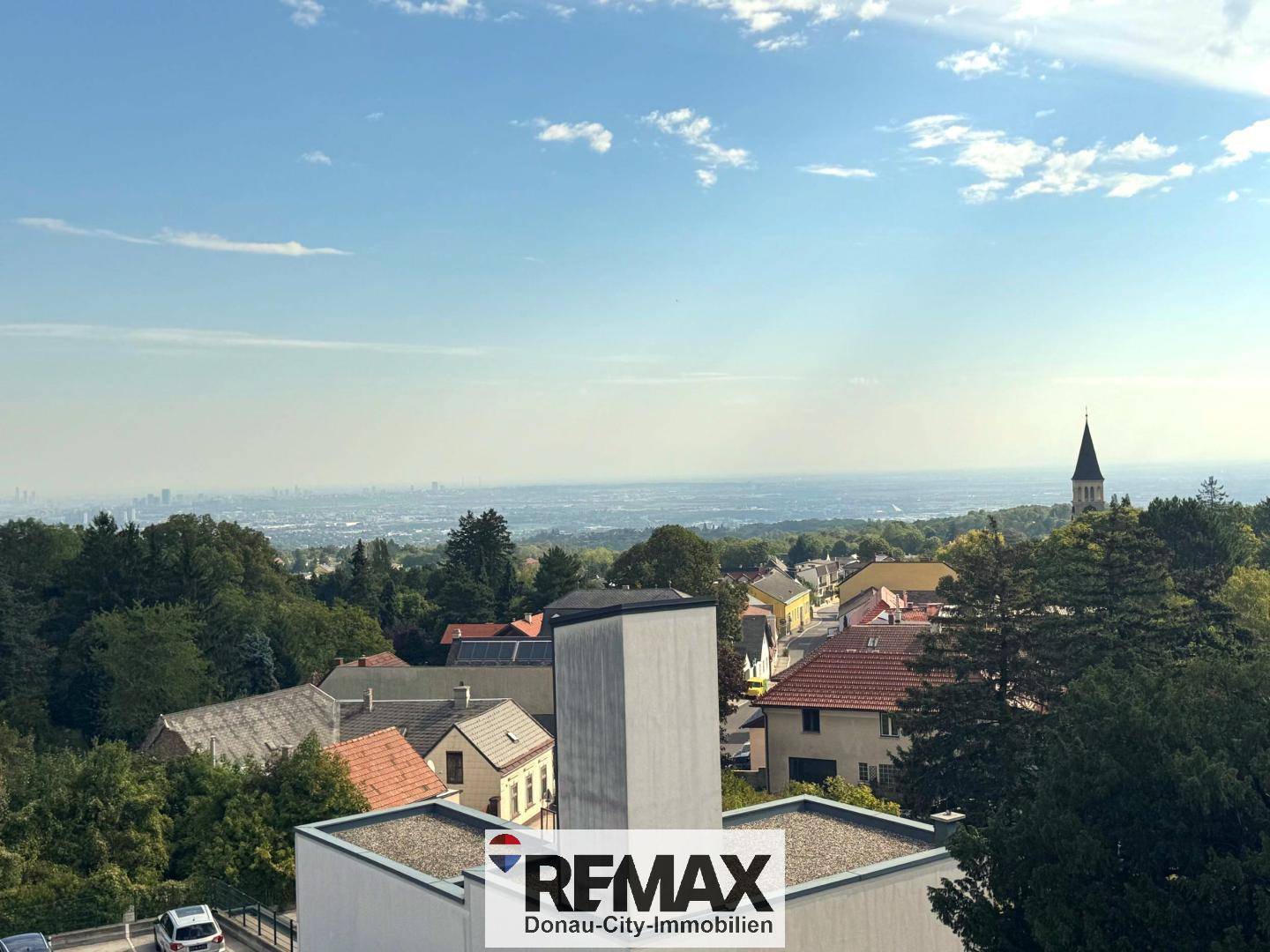 Wohnung mit Loggien und weitem Blick über Wien renoviert