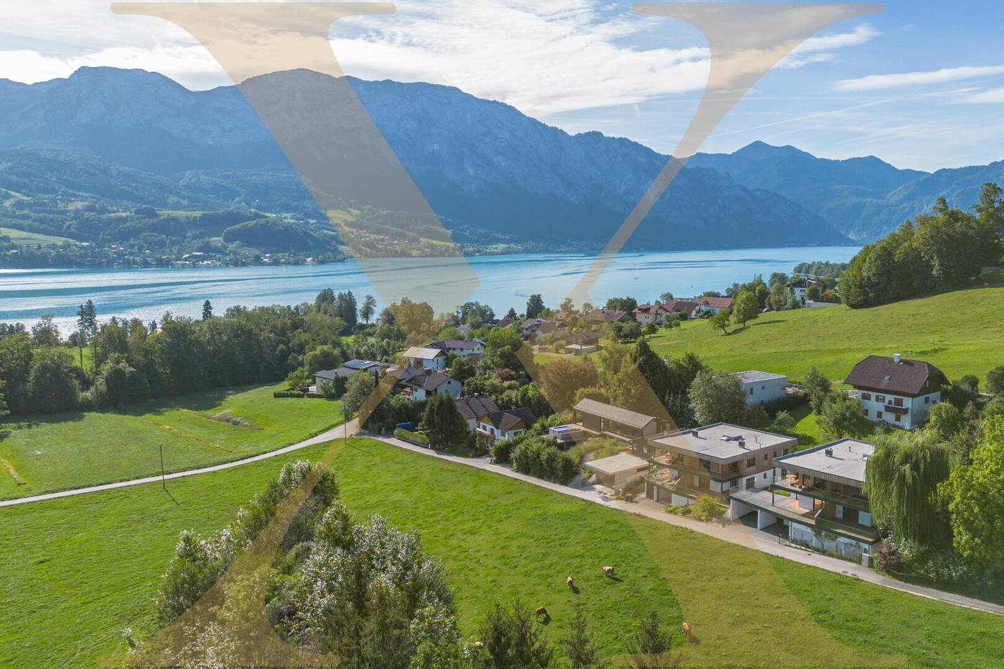 Dachgeschosswohnung mit herrlichem Ausblick nahe dem Attersee