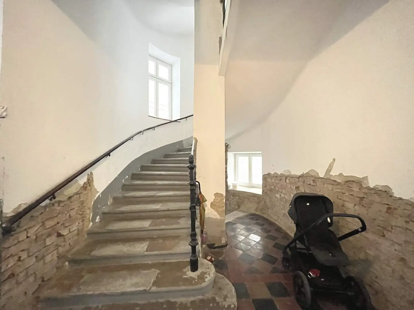Wohnung im Altbau nahe Augarten und Praterstern