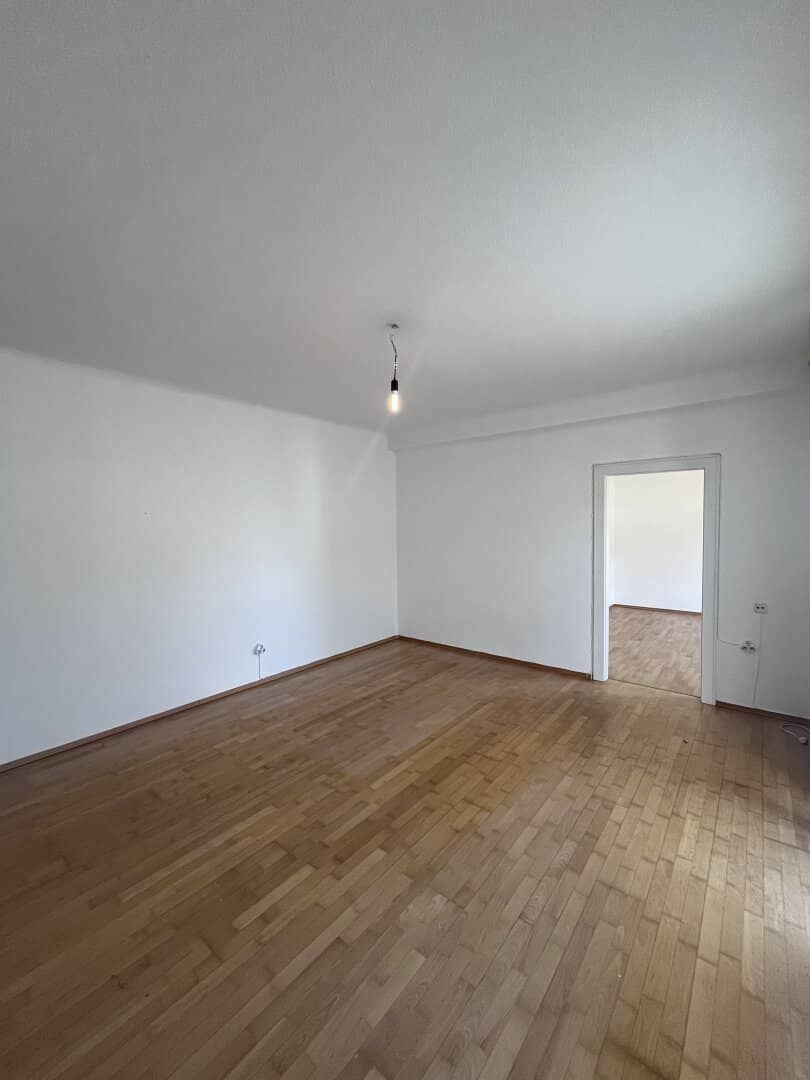 Bright 2-room rental apartment with loggia
