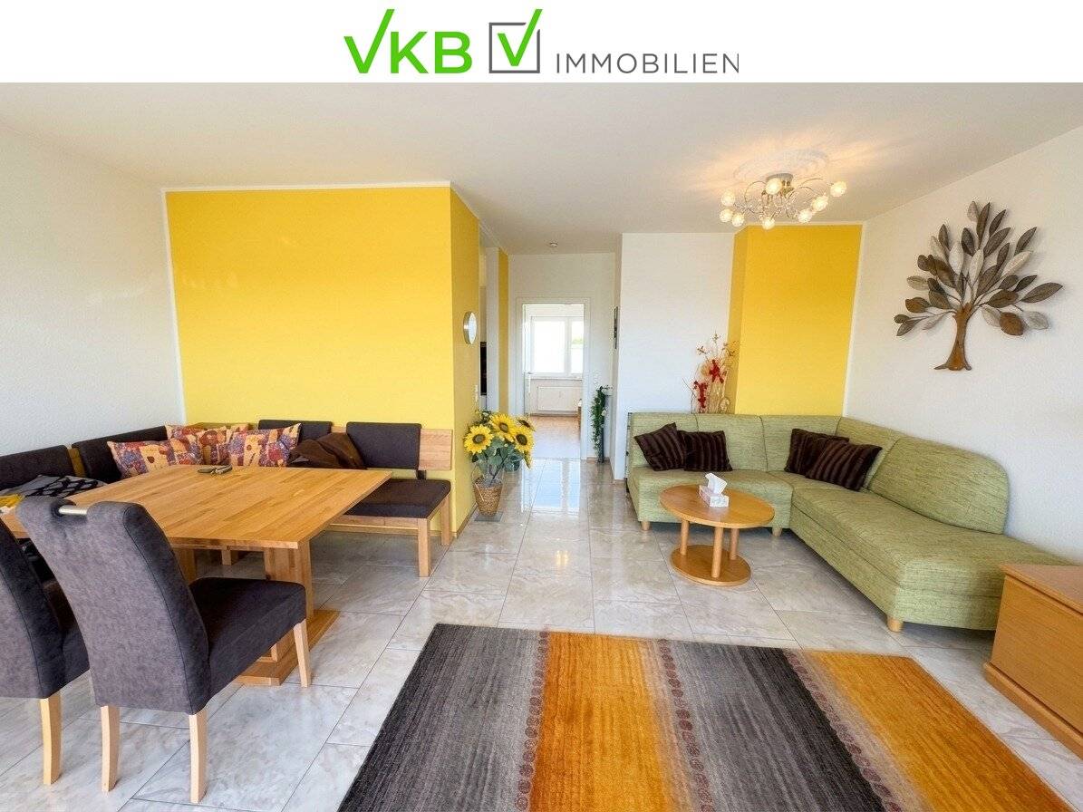 Living with distant view – stylish, furnished apartment in sought-after location at Gaumberg