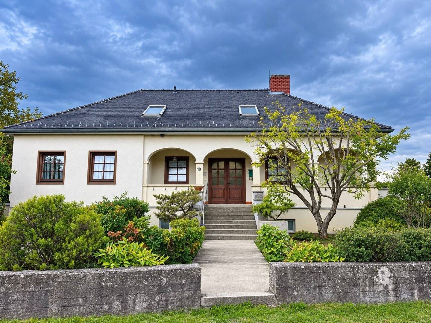 Oberwart Representative country house on an exceptionally spacious plot in St. Martin in der Wart