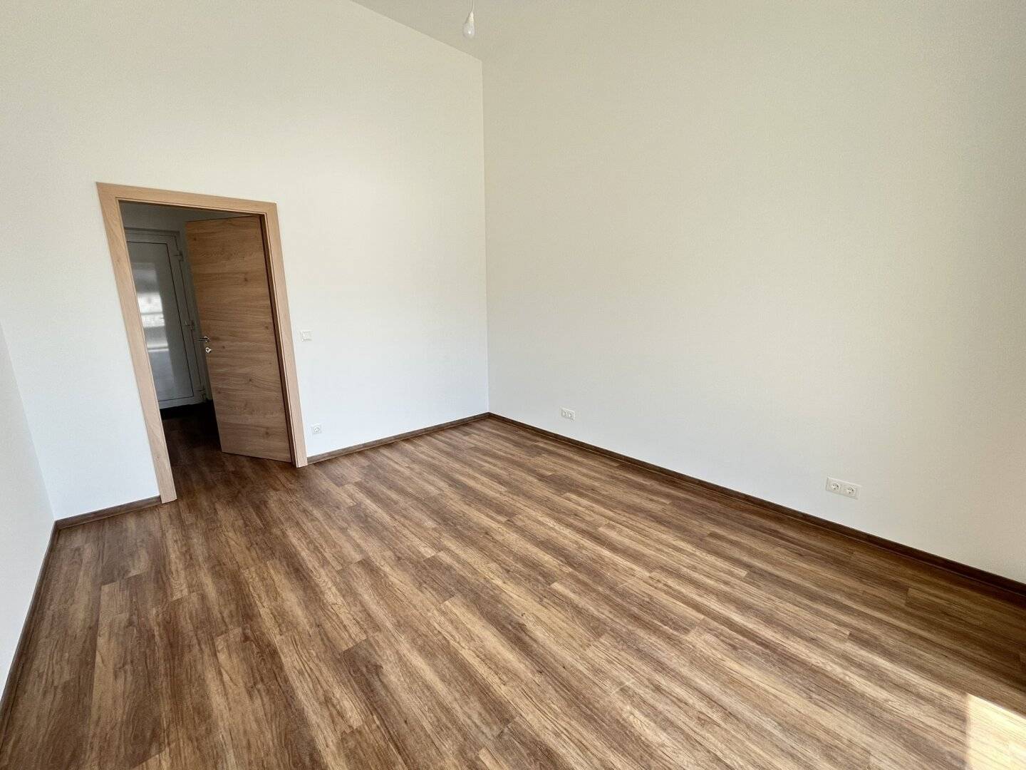 ++ Kapfenberg: Traumhafte Neubauwohnung mit Küche, Balkon und Tiefgaragenplatz ++