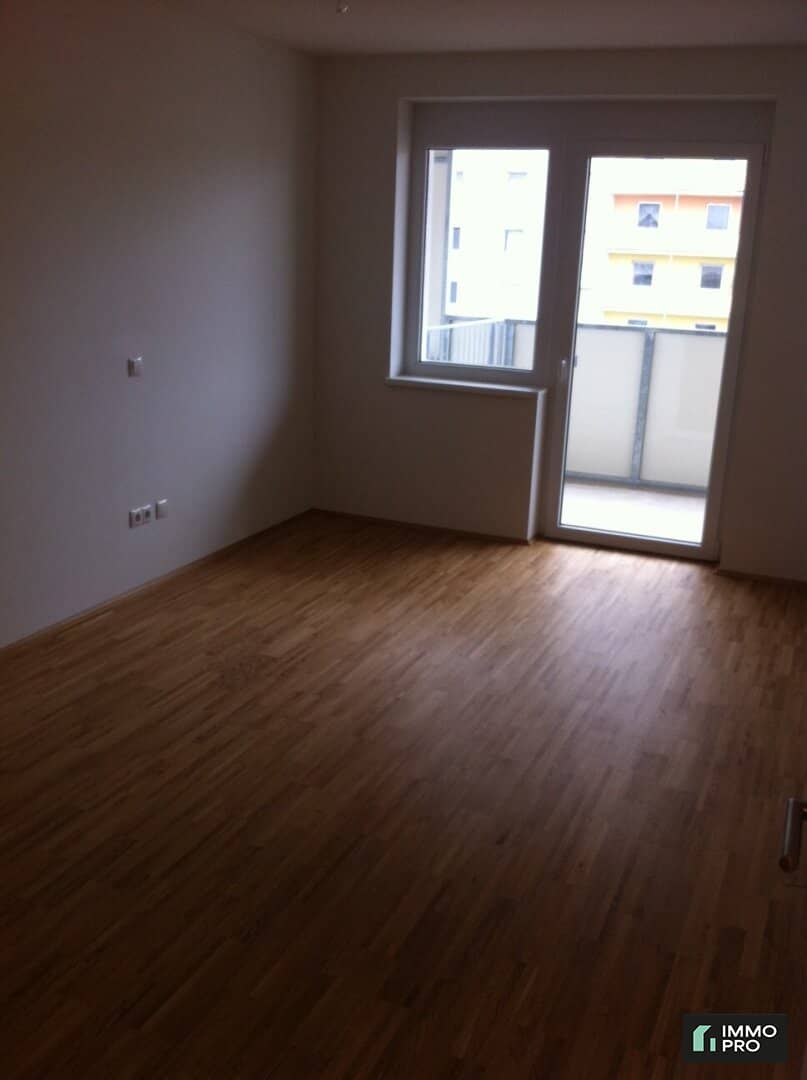 New build Beautiful 2-room apartment with underground parking space in St. Leonhard Total price includes all costs except electricity