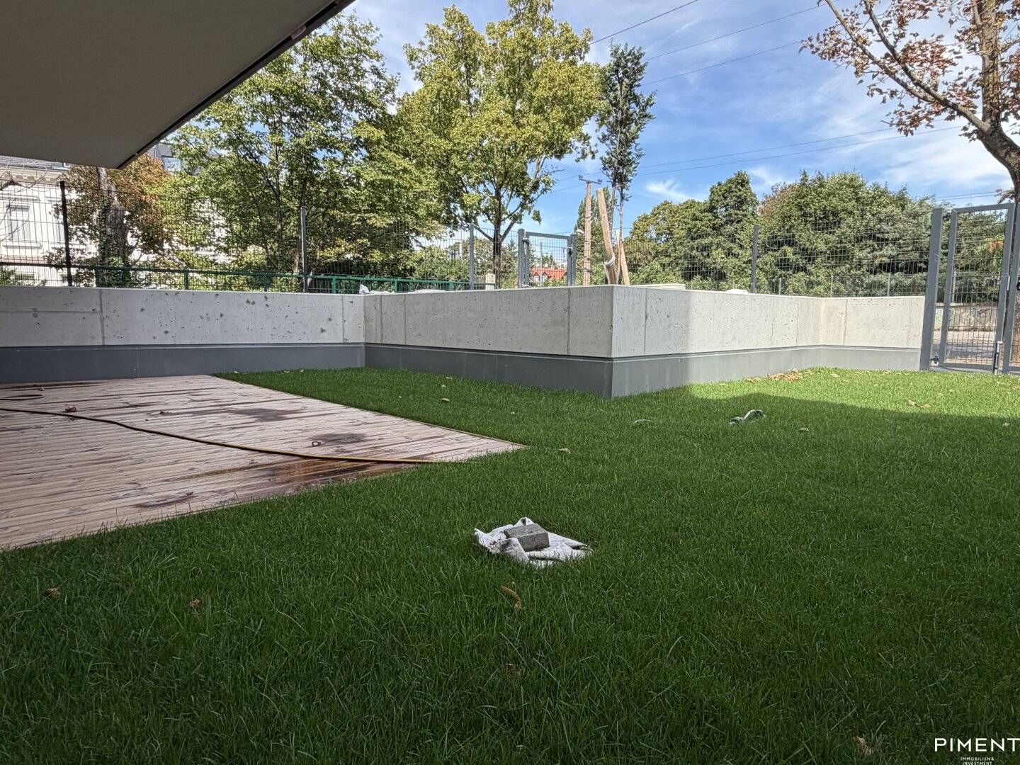 First occupancy - 3 room apartment in new development project - 2 outdoor areas