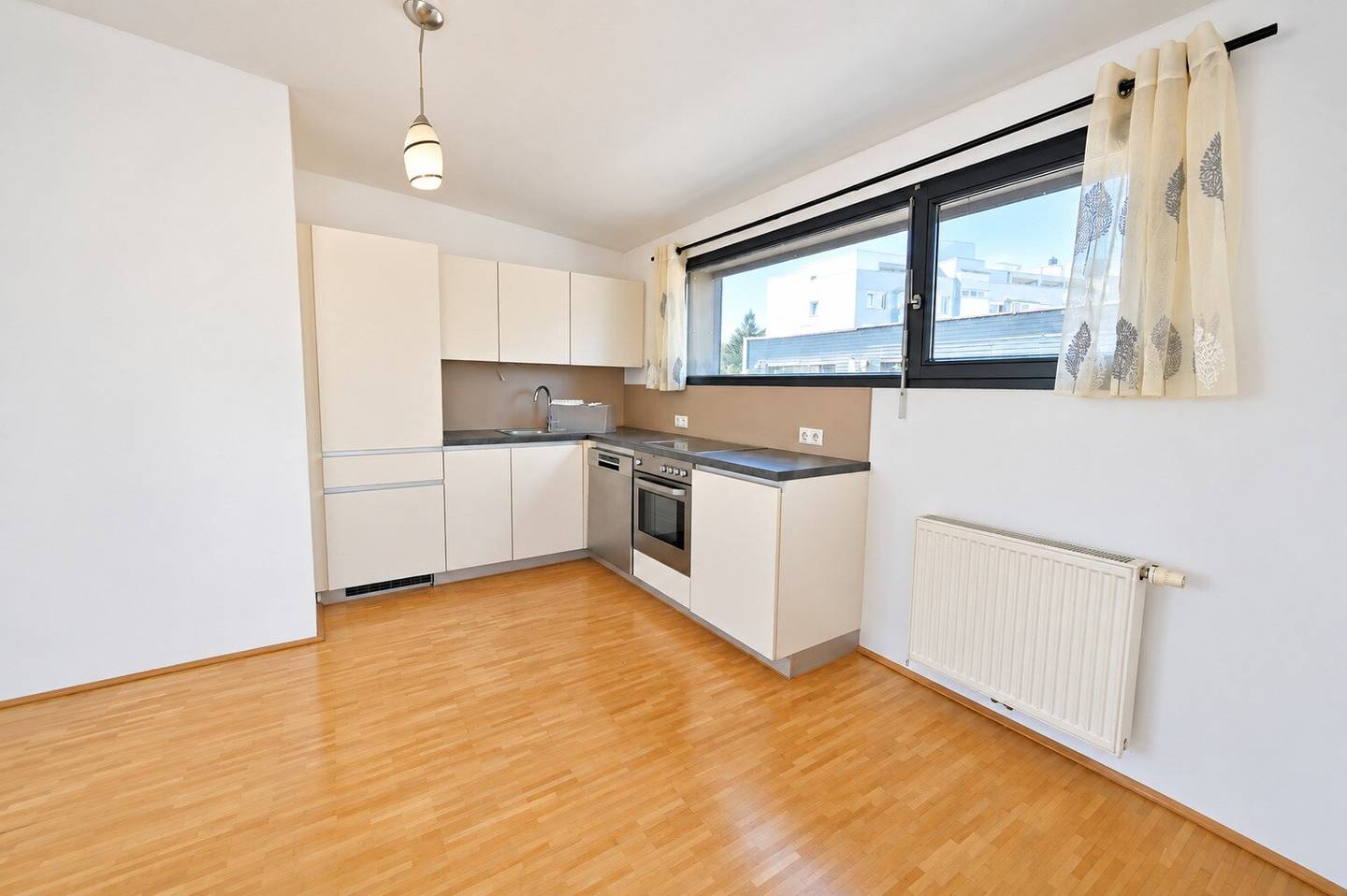 Wohnen mit Geschichte &amp; Herz – 3-Zimmer-Maisonette im Zanklhof