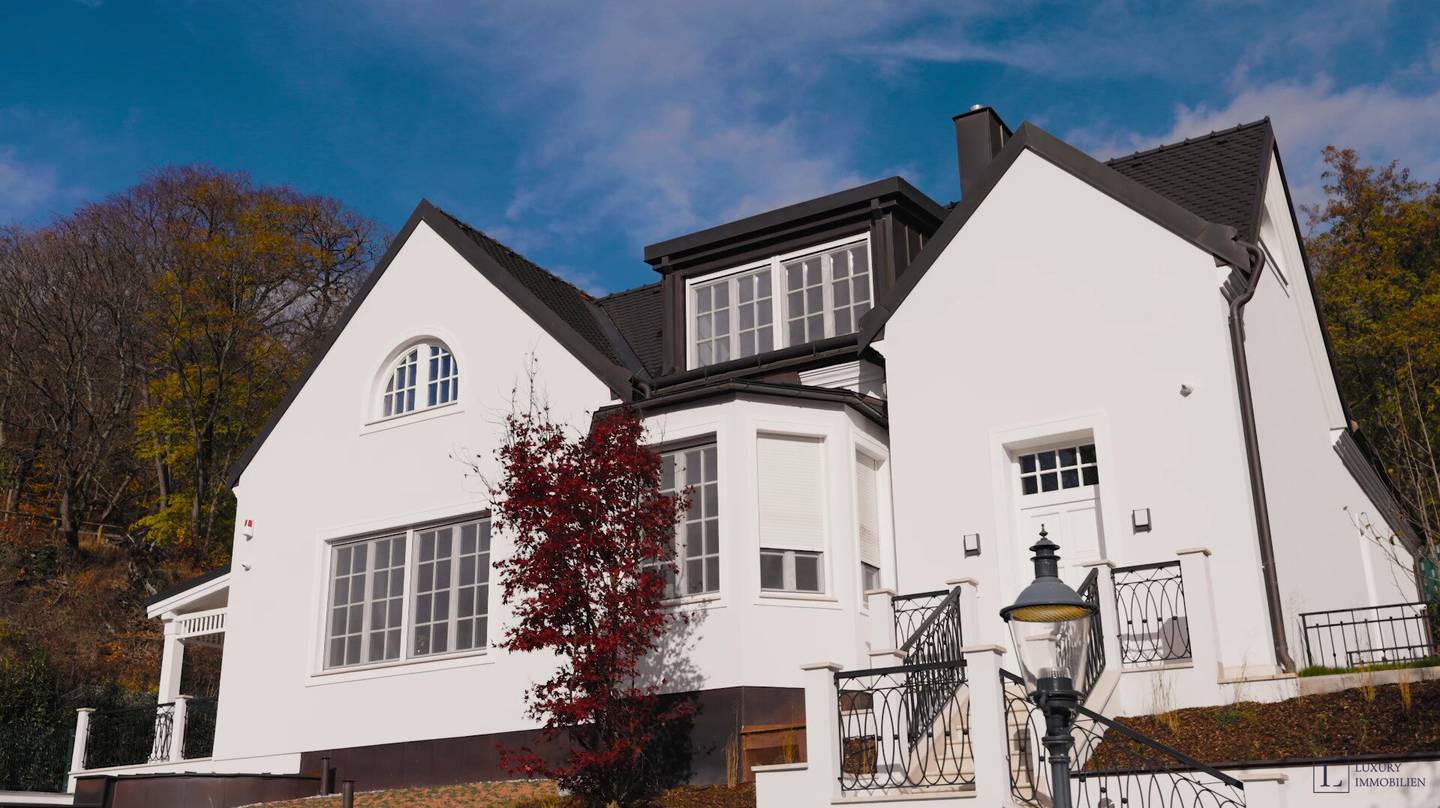 Exklusive Villa mit Spa und Garten am Wienerwald